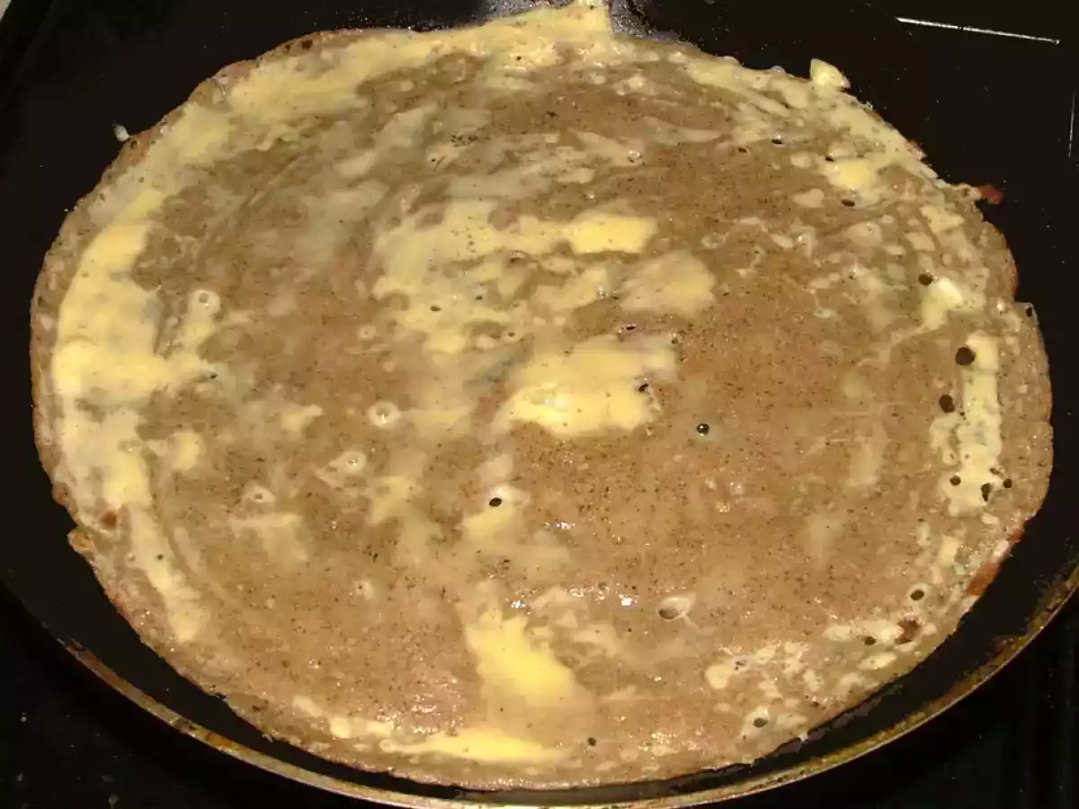 Crêpe au lait de poule - cancoillotte etc.