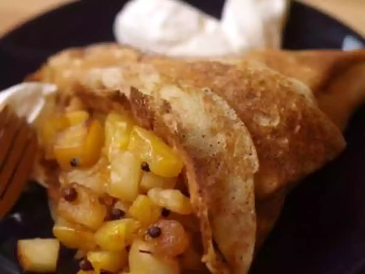 Crêpe fourrée aux pommes-bananes-ananas et poivre de Sichuan - photo 2