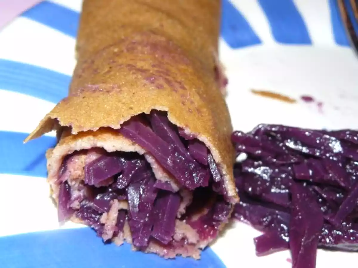 Crêpes à la farine de châtaigne et au chou rouge confit - photo 2
