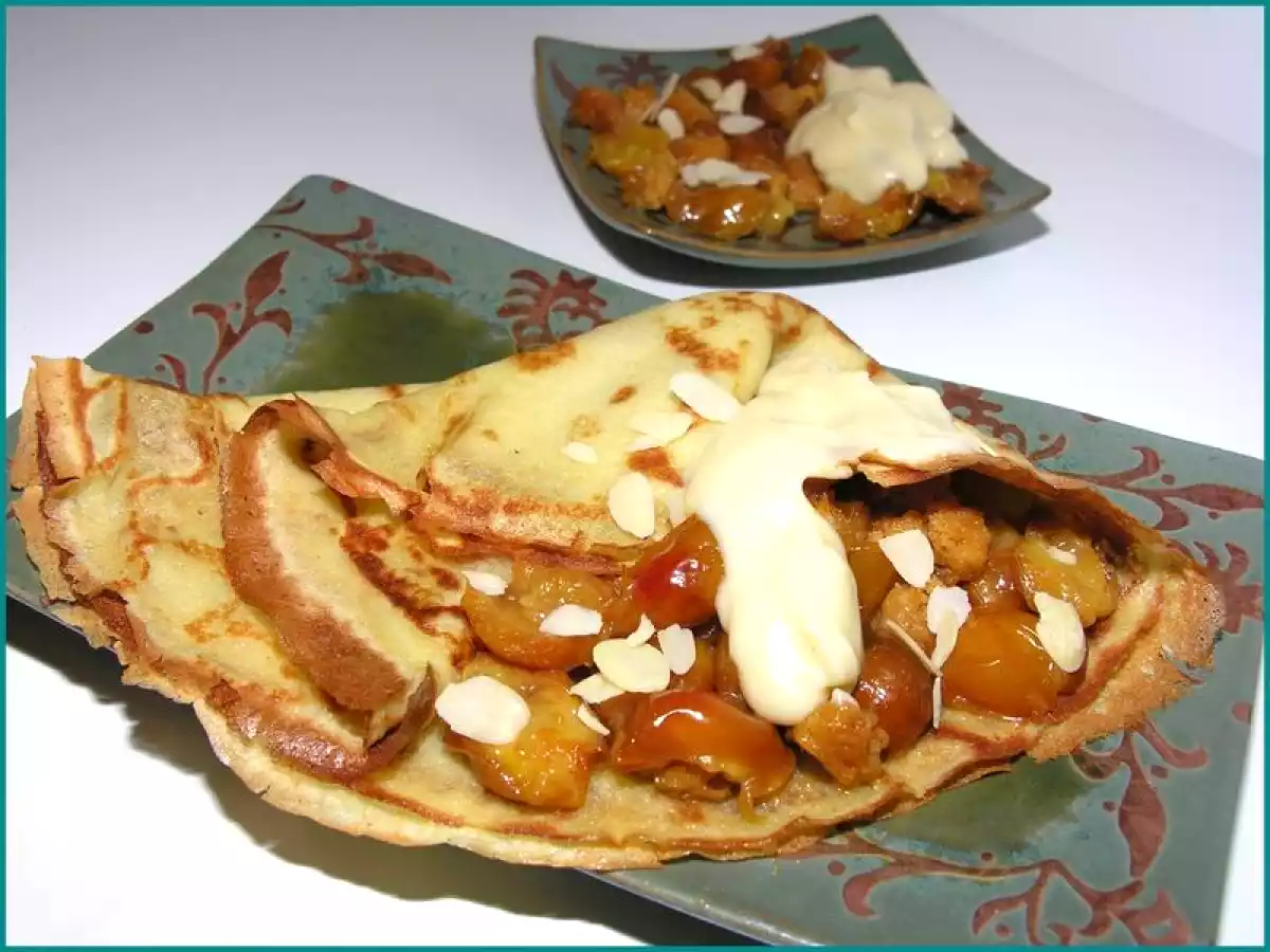 Crêpes au Lait d'Amande, Mirabelles, Pain d'Epices et Crème au Lait d'Amande - photo 2