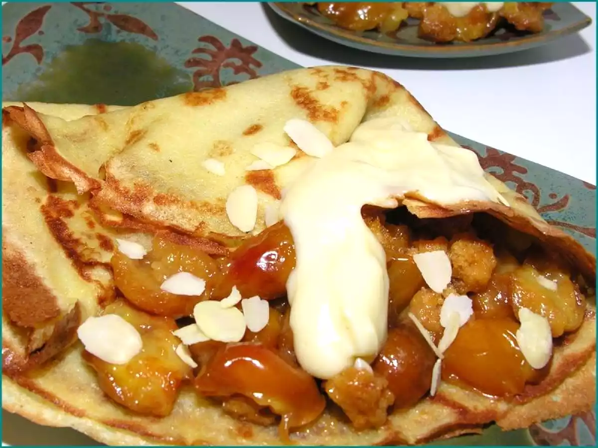 Crêpes au Lait d'Amande, Mirabelles, Pain d'Epices et Crème au Lait d'Amande - photo 3