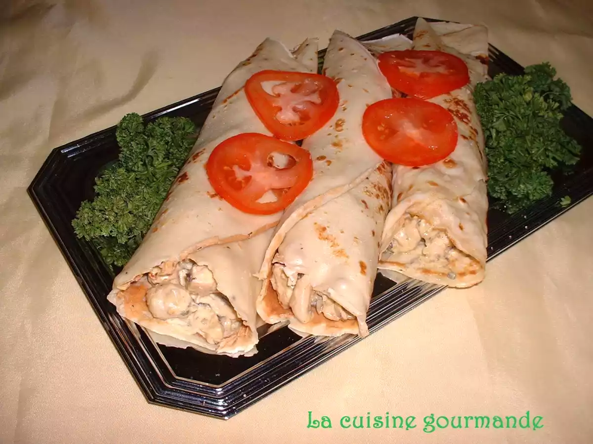 Crêpes au poulet/champignons/ curry