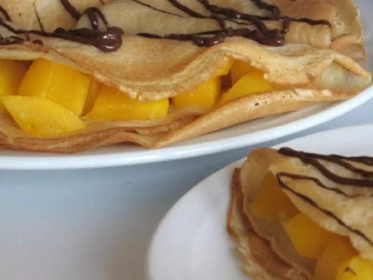 Crêpes fourrées à la mangue