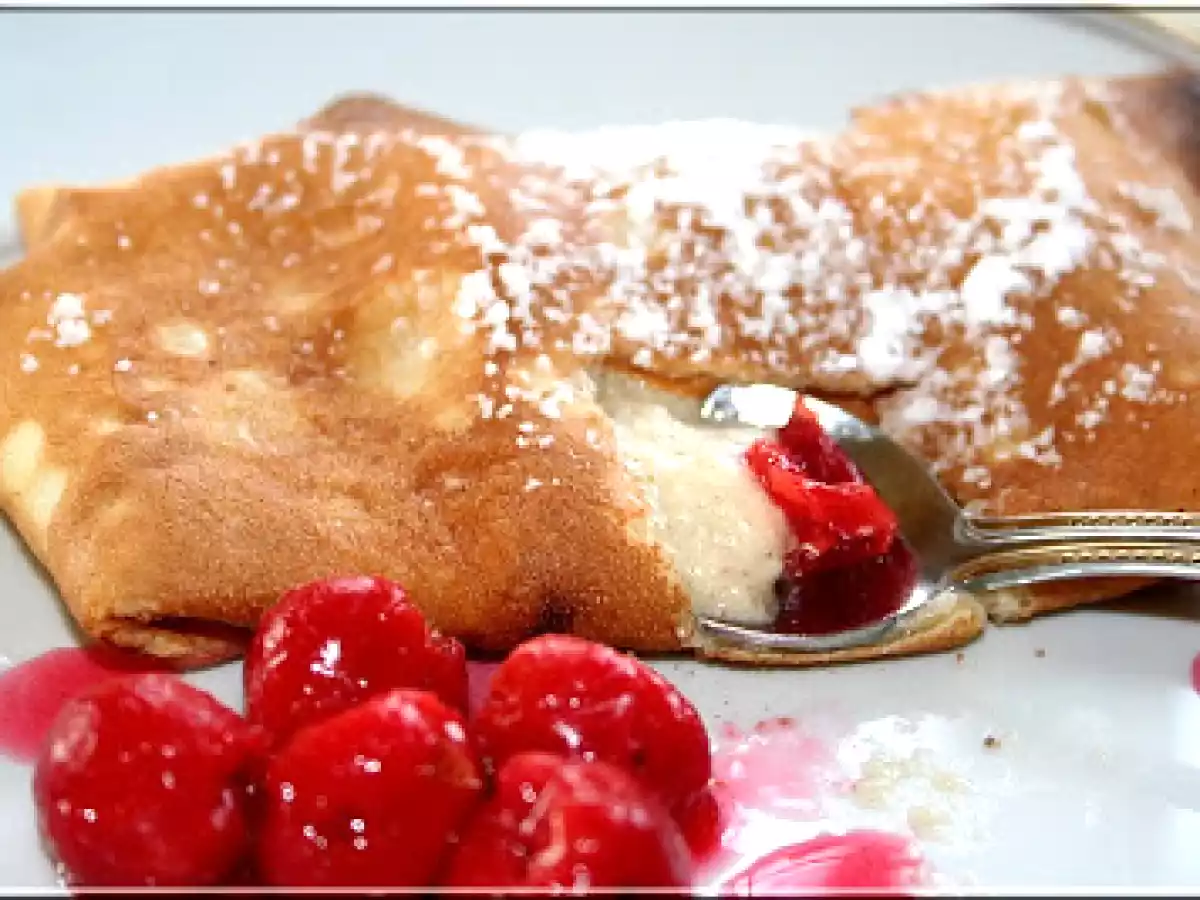 CREPES SOUFFLEES ET FLAMBEES AU KIRSCH