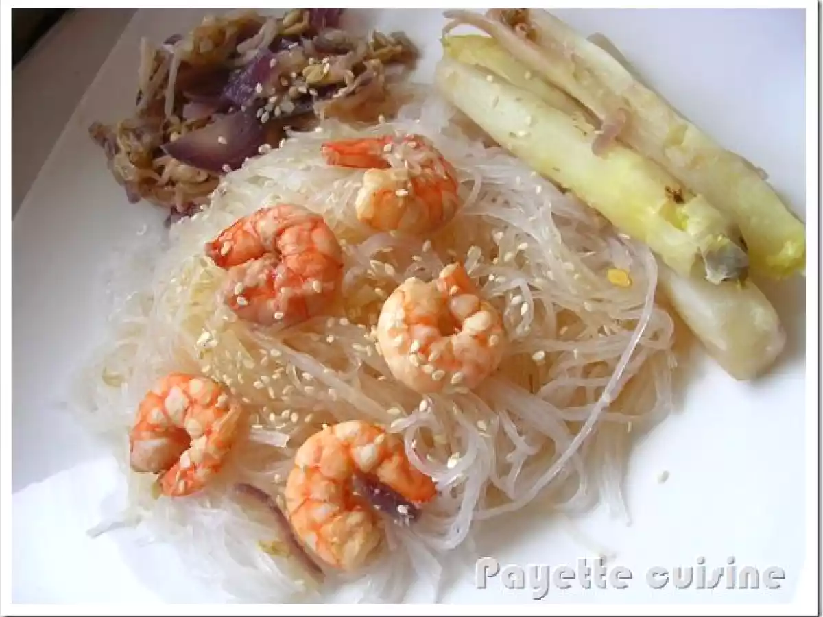 Crevette au wok et aux asperges