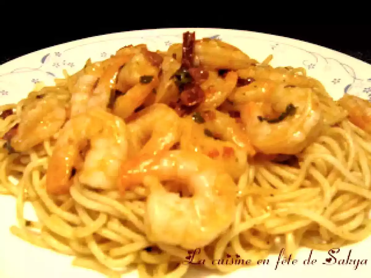 Crevettes aux tomates séchées et basilic