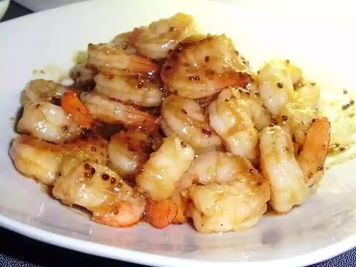 Crevettes caramélisées à la moutarde