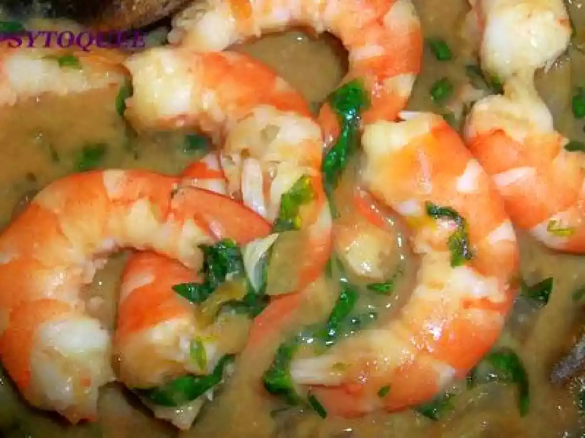 Crevettes japonisantes aux amandes