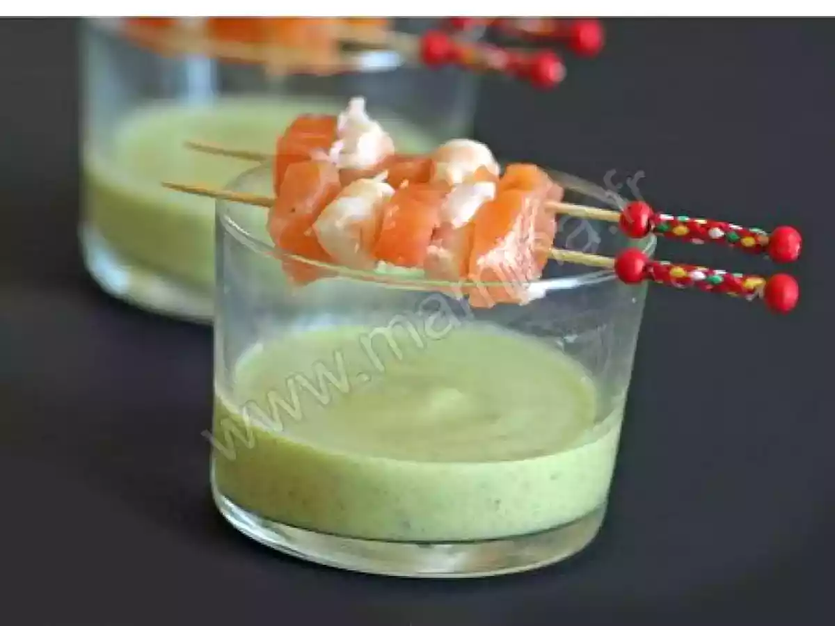 Crevettes, saumon fumé et courgettes pour des verrines et des brochettes apéritives