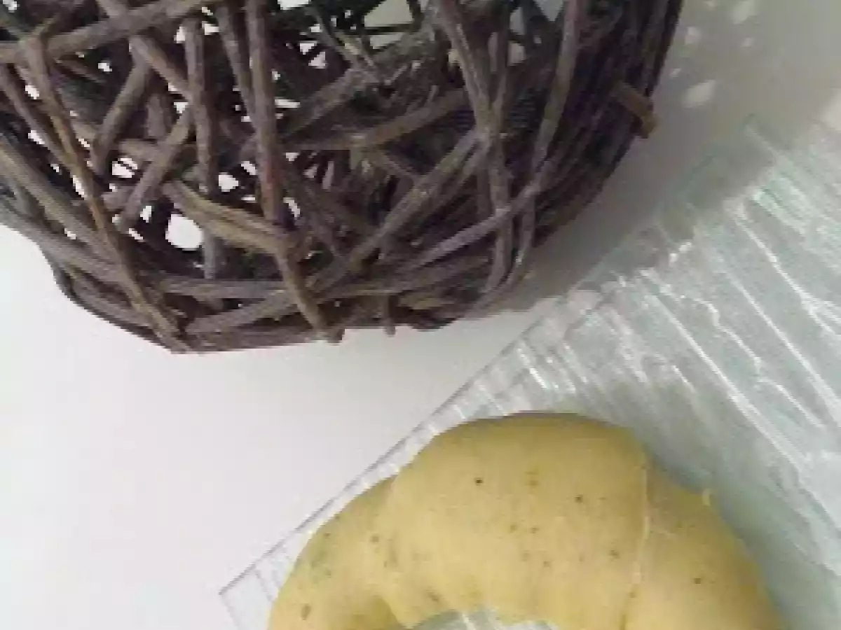 Croissants apéro à la ricotta et aux épices indiennes