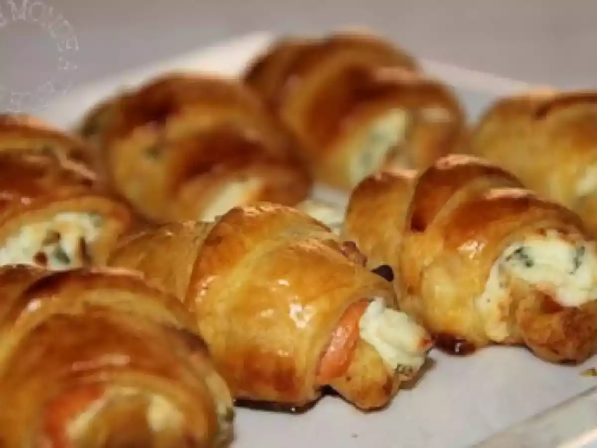 Croissants au saumon et fromage frais