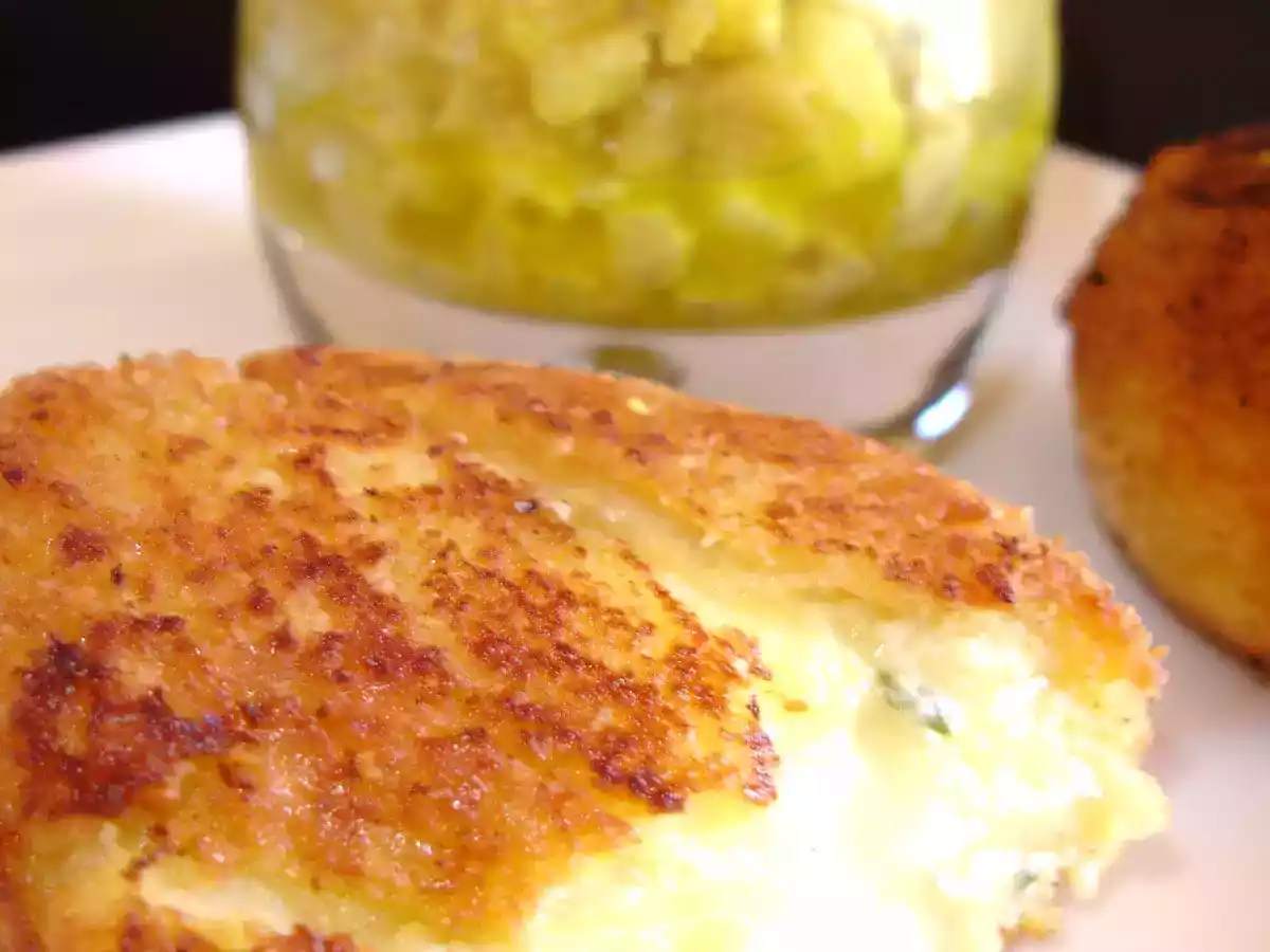 CROQUETTES COULANTES DE MOZZARELLA ET SA VINAIGRETTE AU CURRY - photo 2