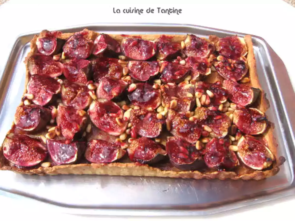 Croustade aux figues et pignons