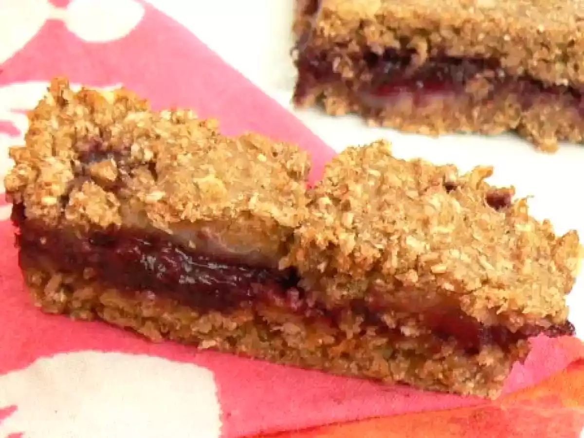 Crousti pêche de vigne - poire au son de blé