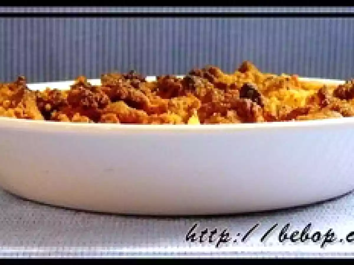 Crumble à la farine de châtaignes et aux pommes