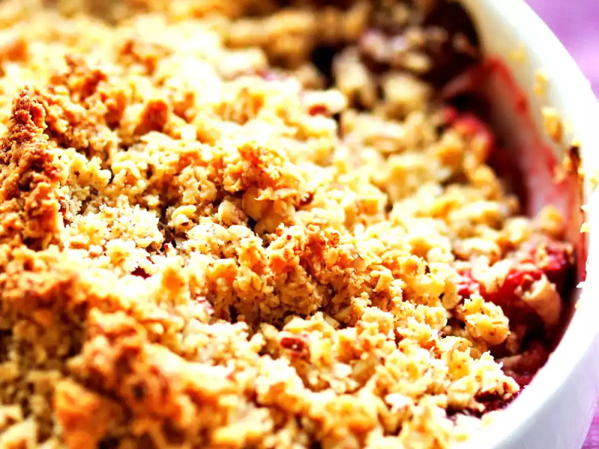 Crumble à la rhubarbe & aux fraises - photo 2