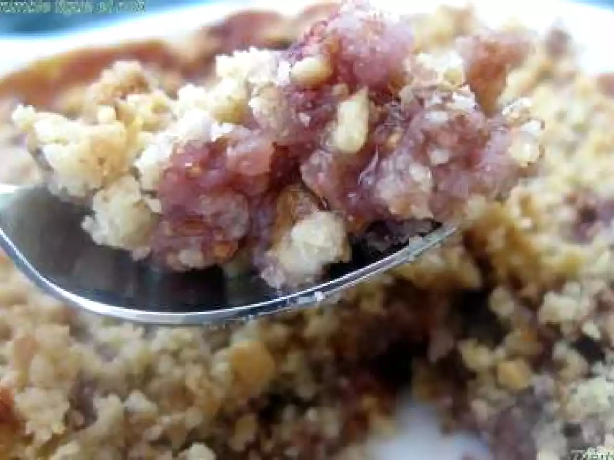 Crumble aux figues et aux noix