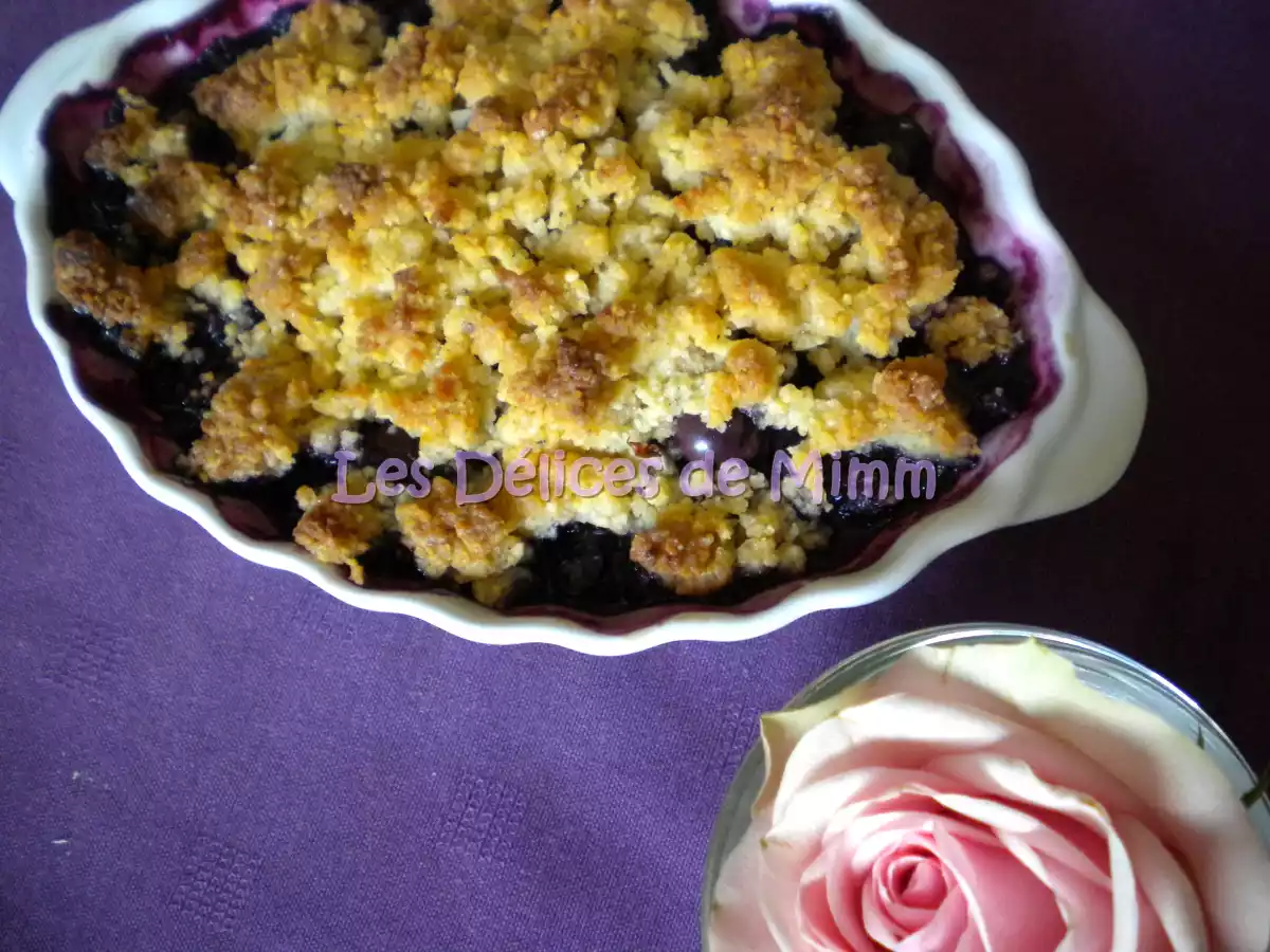 Crumble aux myrtilles, amandes et sirop dérable