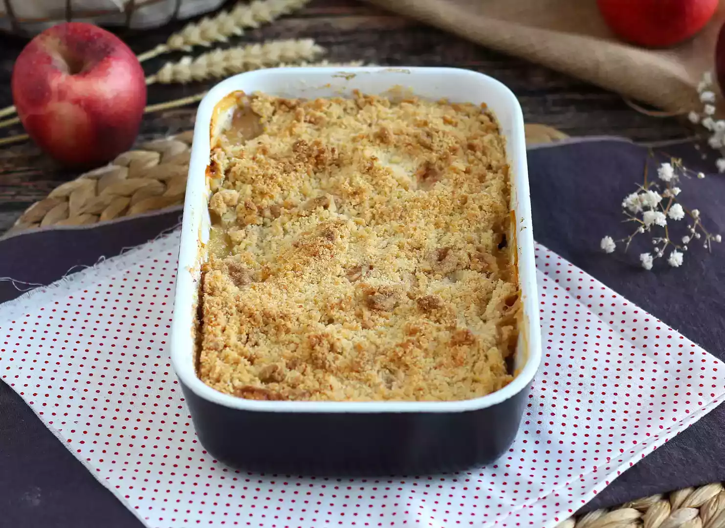Comment Faire Un Crumble Aux Pommes Video Recette de crumble aux pommes super facile