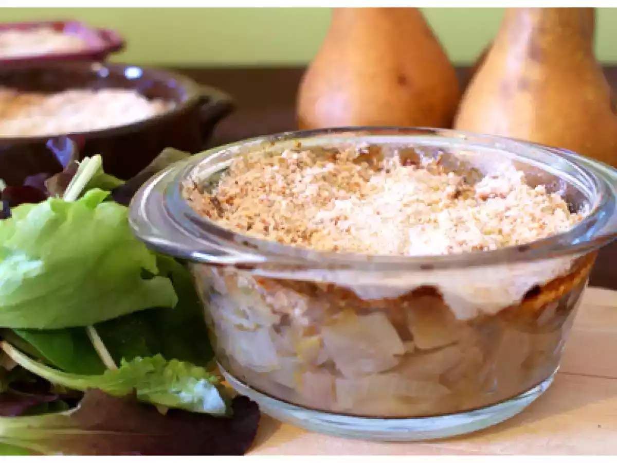 Crumble d'endives, poires, noix et chèvre