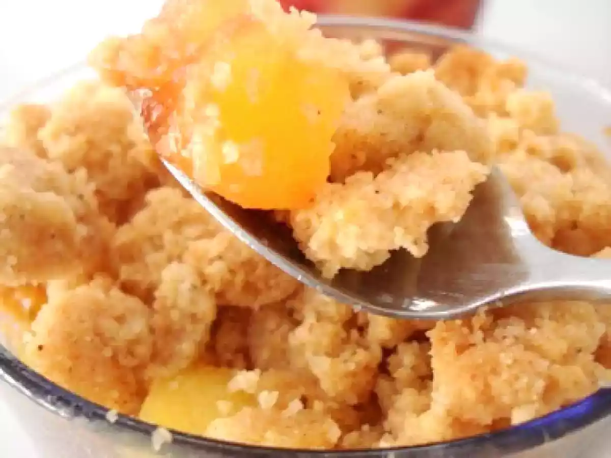 CRUMBLE D'ÉTÉ AUX POMMES ET AUX FRAISES - photo 2