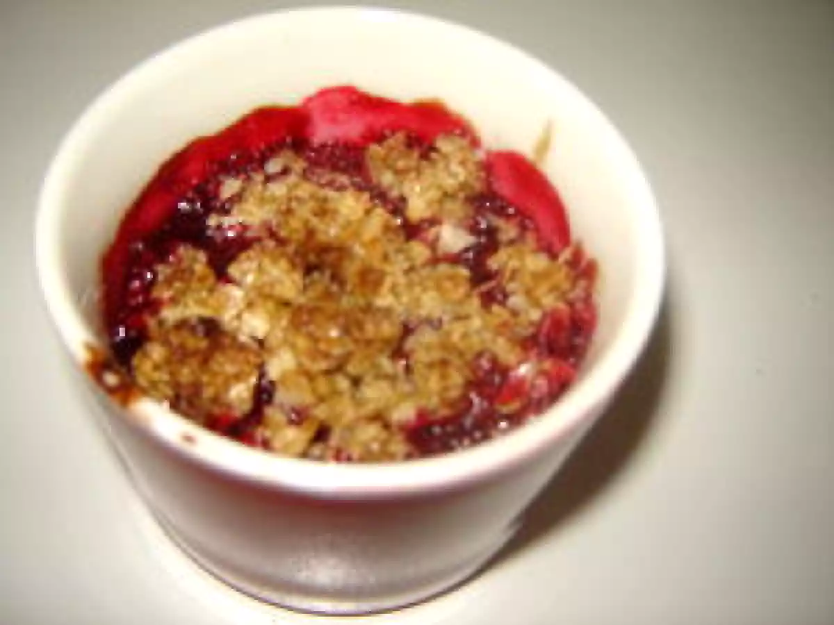 Crumble de framboises et flocons d'avoine
