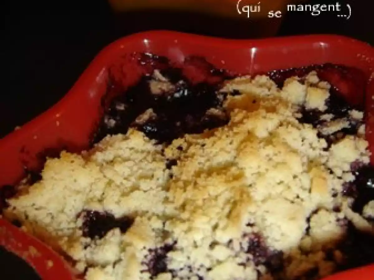 Crumble de fruits rouges au chocolat blanc