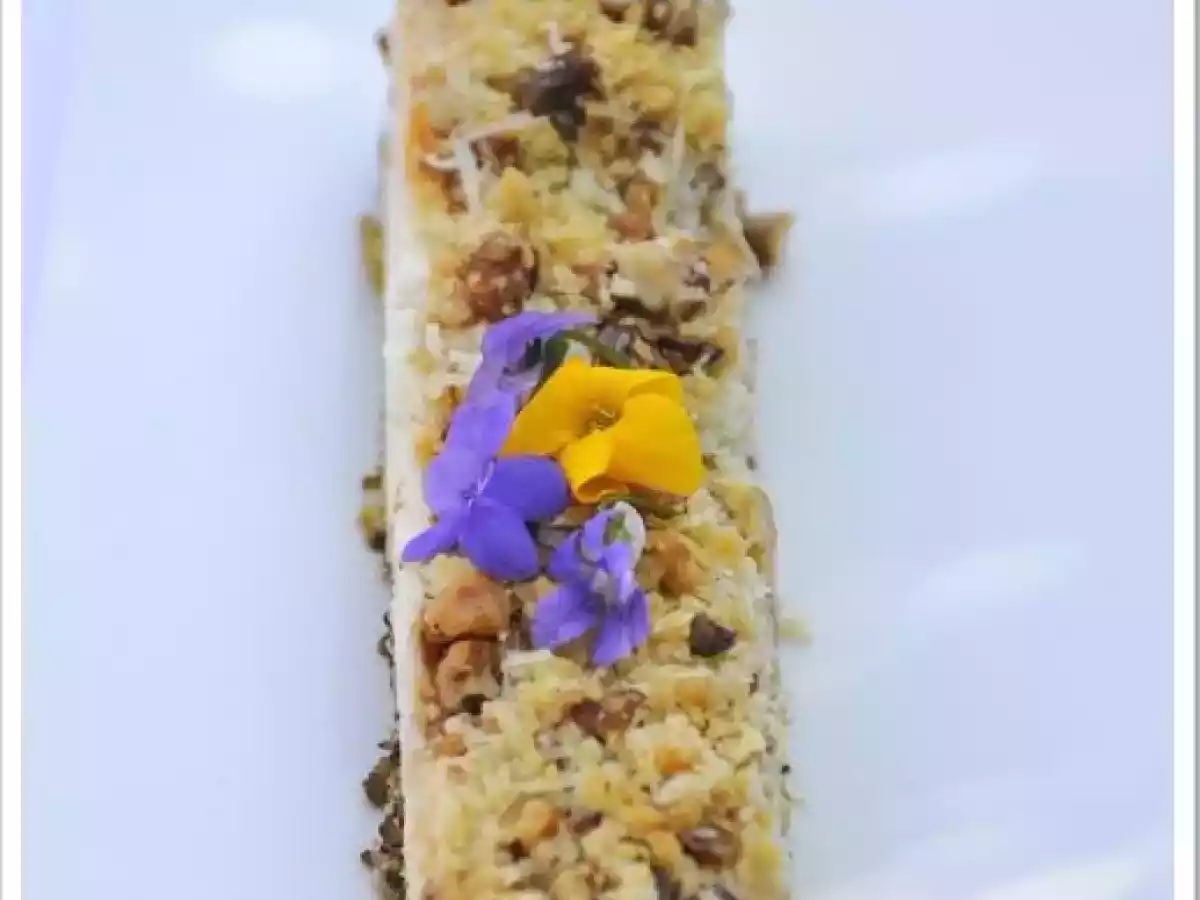 Crumble de Parmesan aux Brocolis et Chèvre Frais