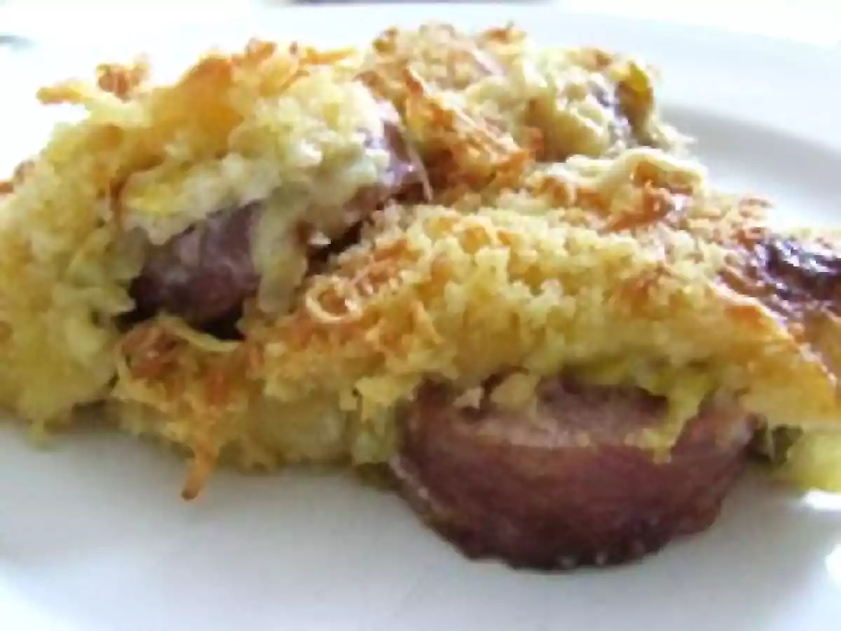 Crumble de poireaux à la saucisse de Morteau