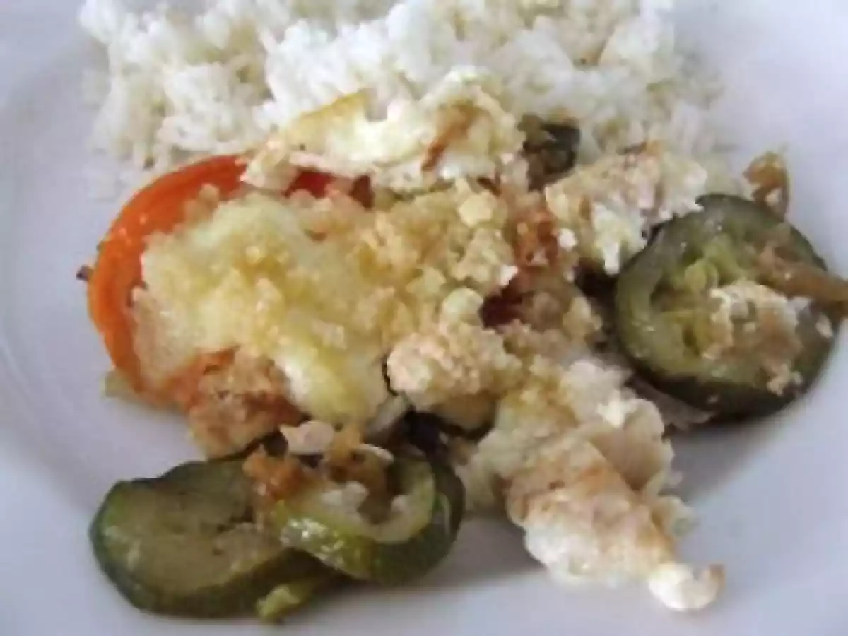 Crumble de volaille aux courgettes, tomates et parmesan