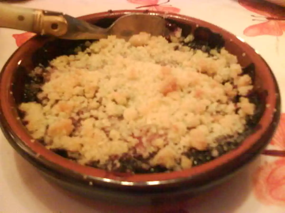 CRUMBLE FRUITS ROUGES AMANDE