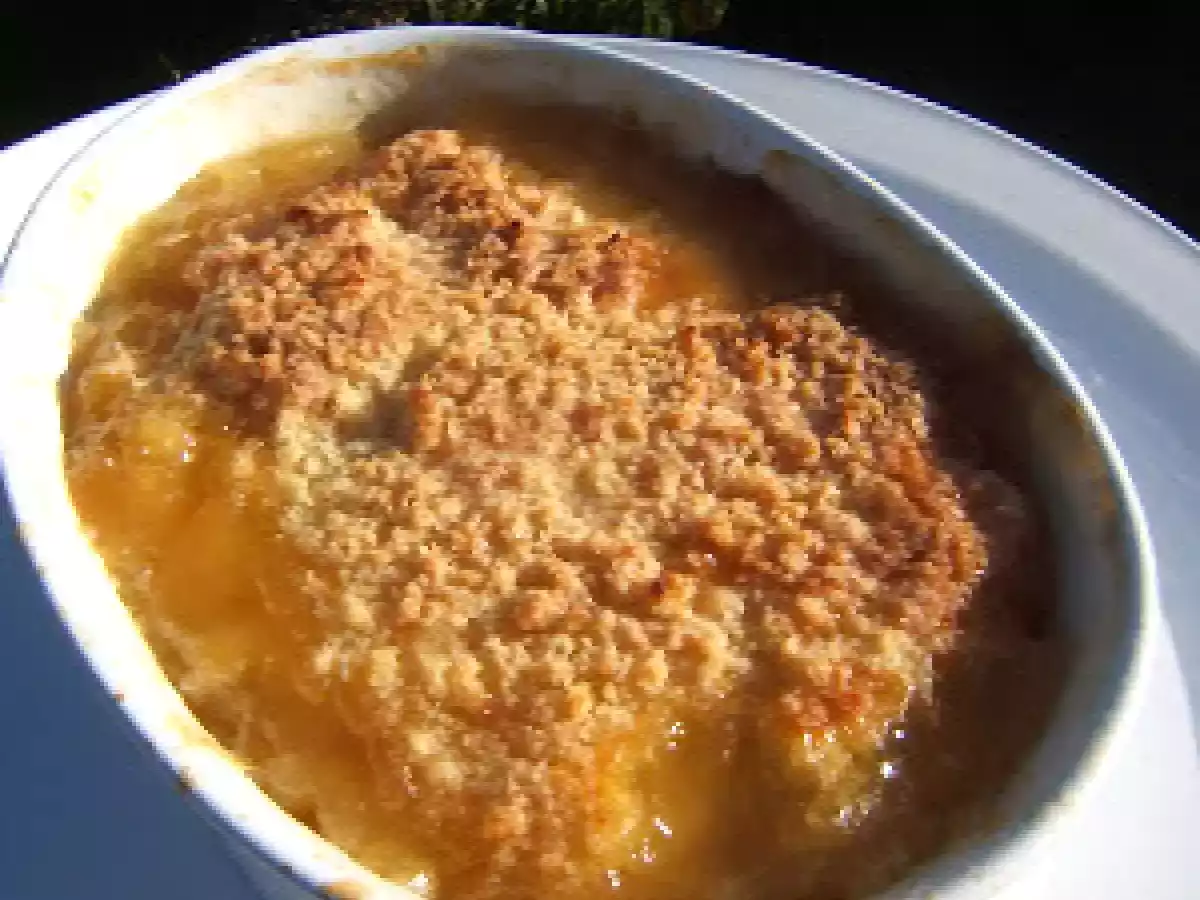 Crumble pommes-coings au cidre