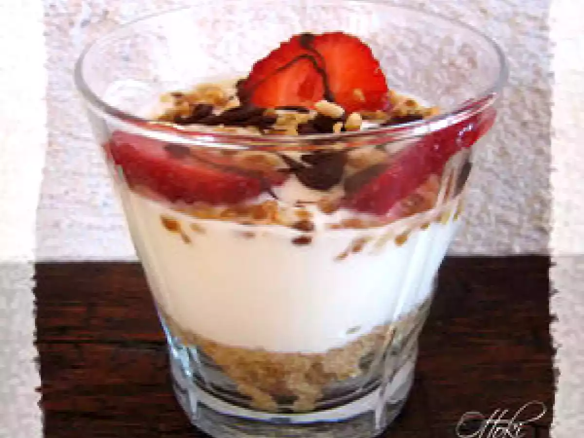 Crumble Thé de Lu, fraises et crème citron en verrine - photo 2