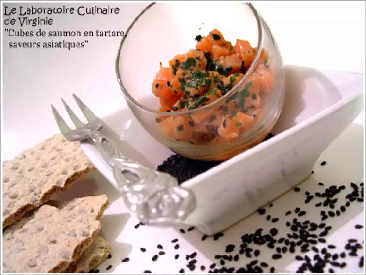 Cubes de saumon en tartare, saveurs asiatiques