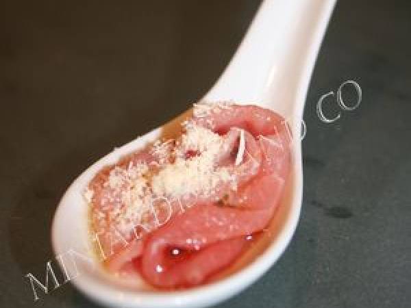 CUILLERE DE CARPACCIO DE BOEUF AU PARMESAN