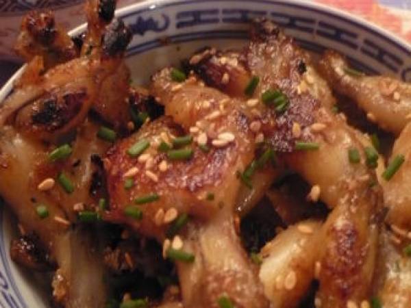 Cuisses De Grenouilles Caramelisees A La Chinoise Recette Ptitchef