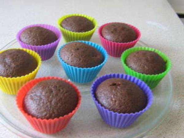 Recette De Cupcakes Au Chocolat. Moule À Cupcakes Tapissé De