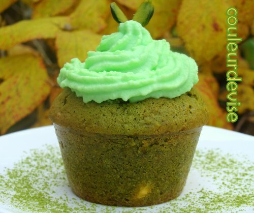 Cupcake au thé vert Matcha et pépites de chocolat blanc