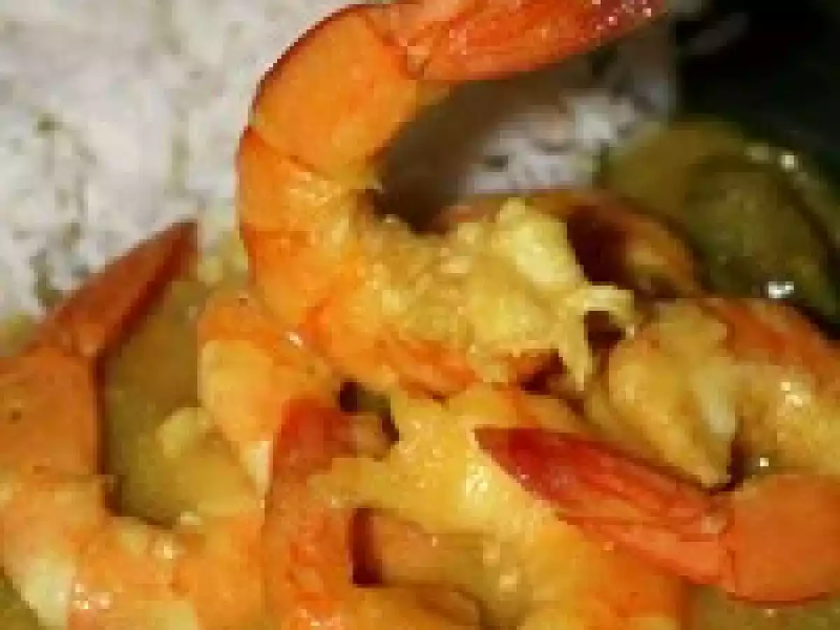 Curry de crevettes à la mangue verte et au lait de coco - photo 2