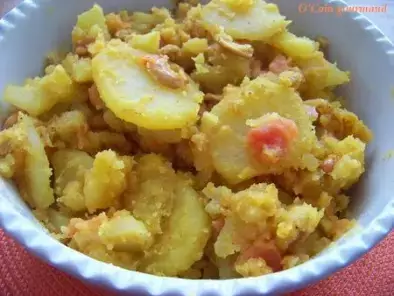Curry de pommes de terre aux noix de cajou