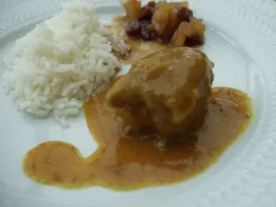 Curry de sot-l'y-laisse et chutney low-cost
