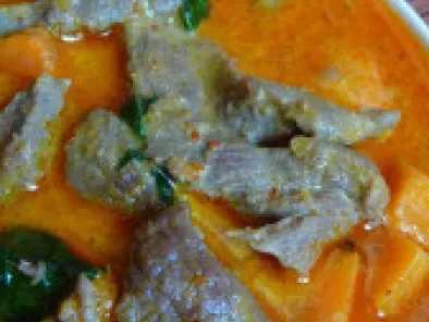 Curry rouge de boeuf & patate douce (Thaïlande)