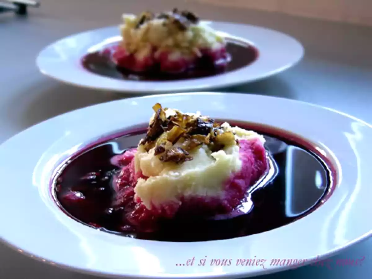 Czerwony barszcz... borscht polonais :)