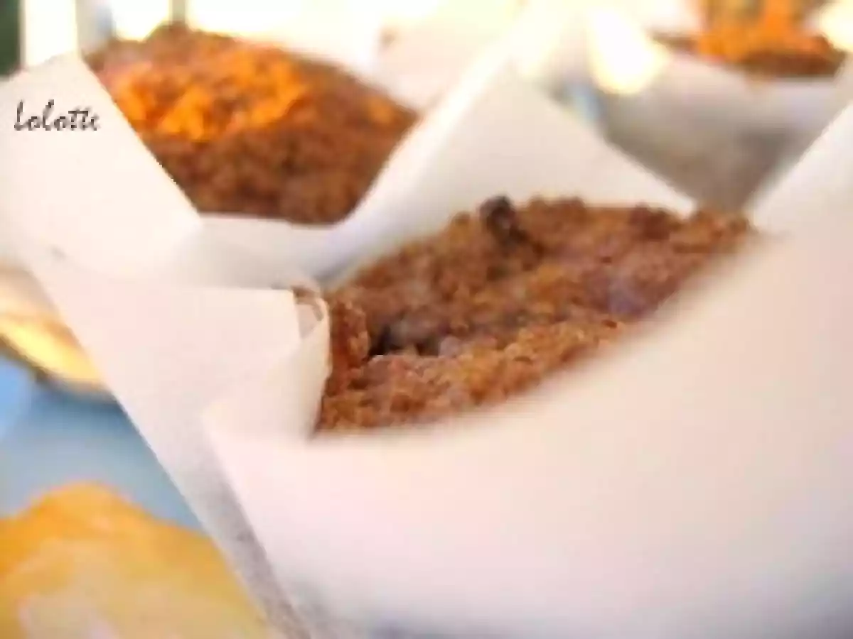 Délicieux muffins de Nigella ! Rhubarbe, lait ribot, germe de blé, streusel cannelle? - photo 2