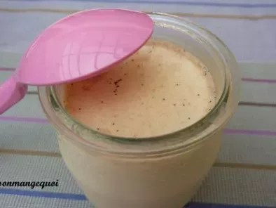 Délicieux yaourts maison à la vanille