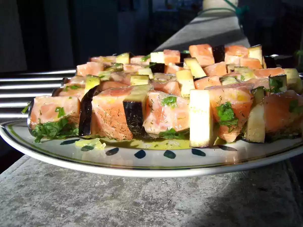 Des brochettes saumon / aubergine sauce chien ! - photo 2
