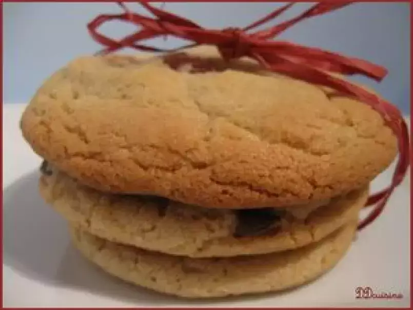 Des cookies américains aux pépites de chocolat à la farine complète ., photo 1