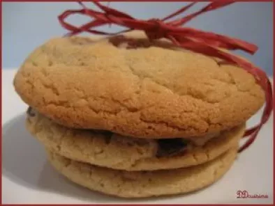 Des cookies américains aux pépites de chocolat à la farine complète .