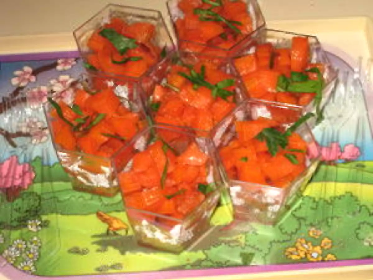 Dés de carottes au miel et romarin en verrine