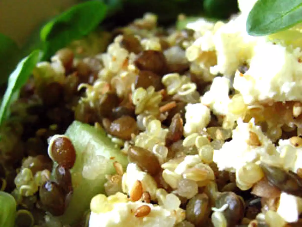 Des lentilles et du quinoa, pour un mélange plein de bonnes choses.